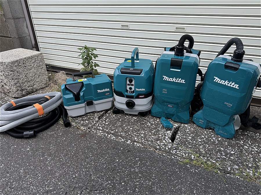 塗装屋が内装工事で使用するサンダーと集塵機