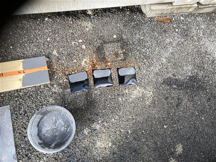 ゴム板への塗装状況