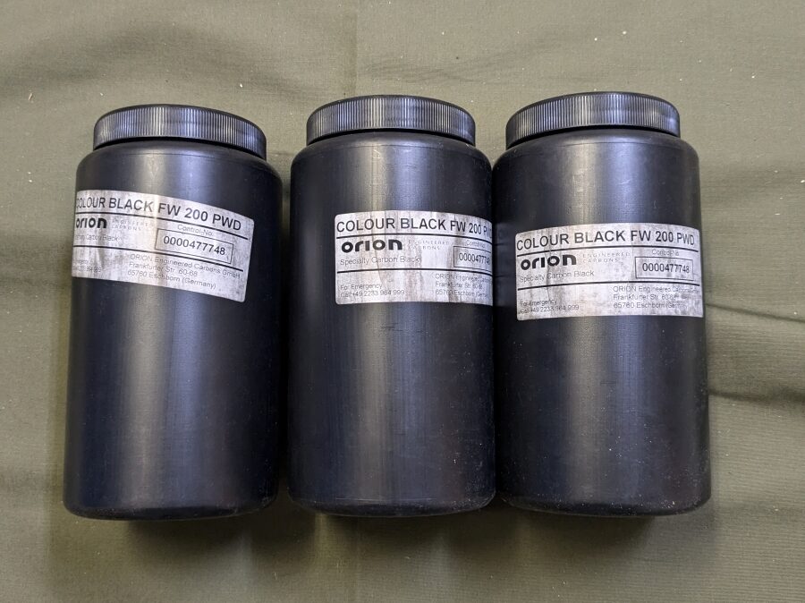 カーボン分散液を用いた低汚染塗料テスト