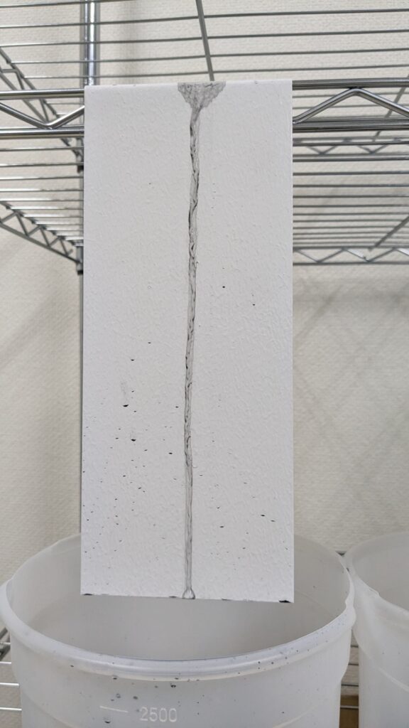 カーボン分散液を用いた低汚染塗料テスト