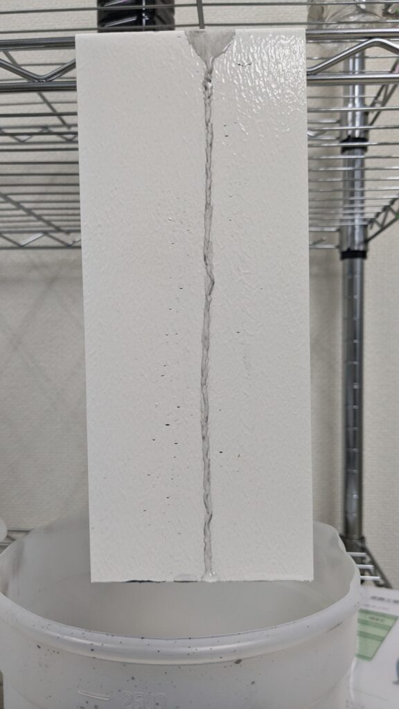 カーボン分散液を用いた低汚染塗料テスト