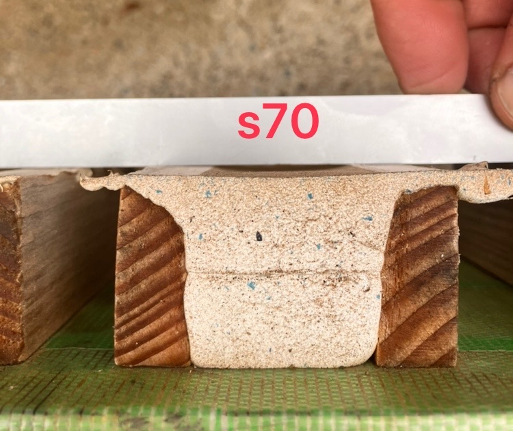 シーリング材の痩せ「SRシール S70」サンライズ